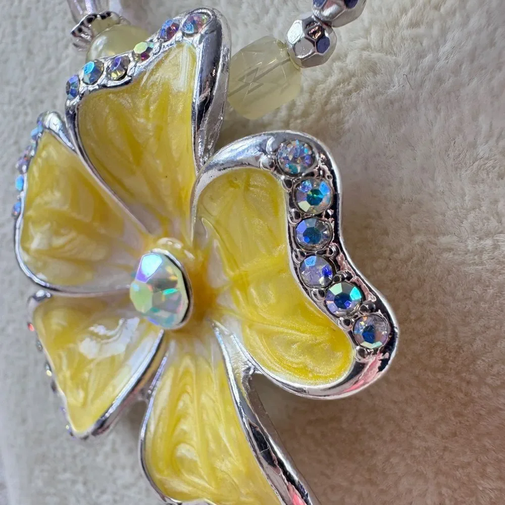 Yellow Rhinestone Flower Pendant Necklace
